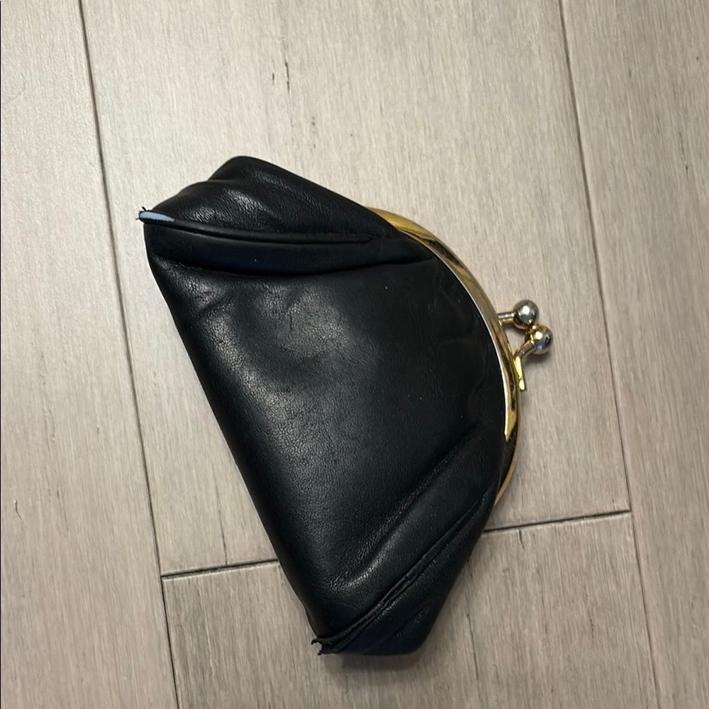 Lisa Loren Kiss Lock Coin Purse